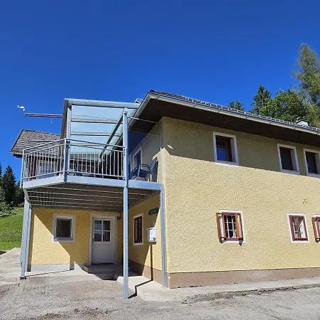 Huettenbauer Apartment